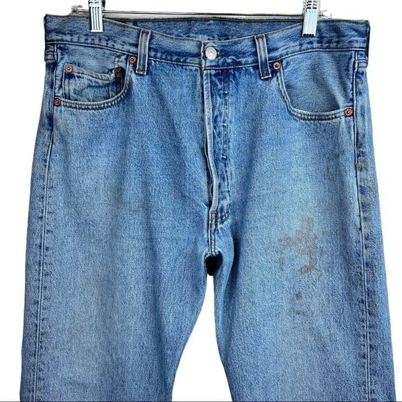VINTAGE Levi's 501 Regular Straight Leg Jeans in Stonewash Men's 36 W x 34 L - Picture 2 of 8